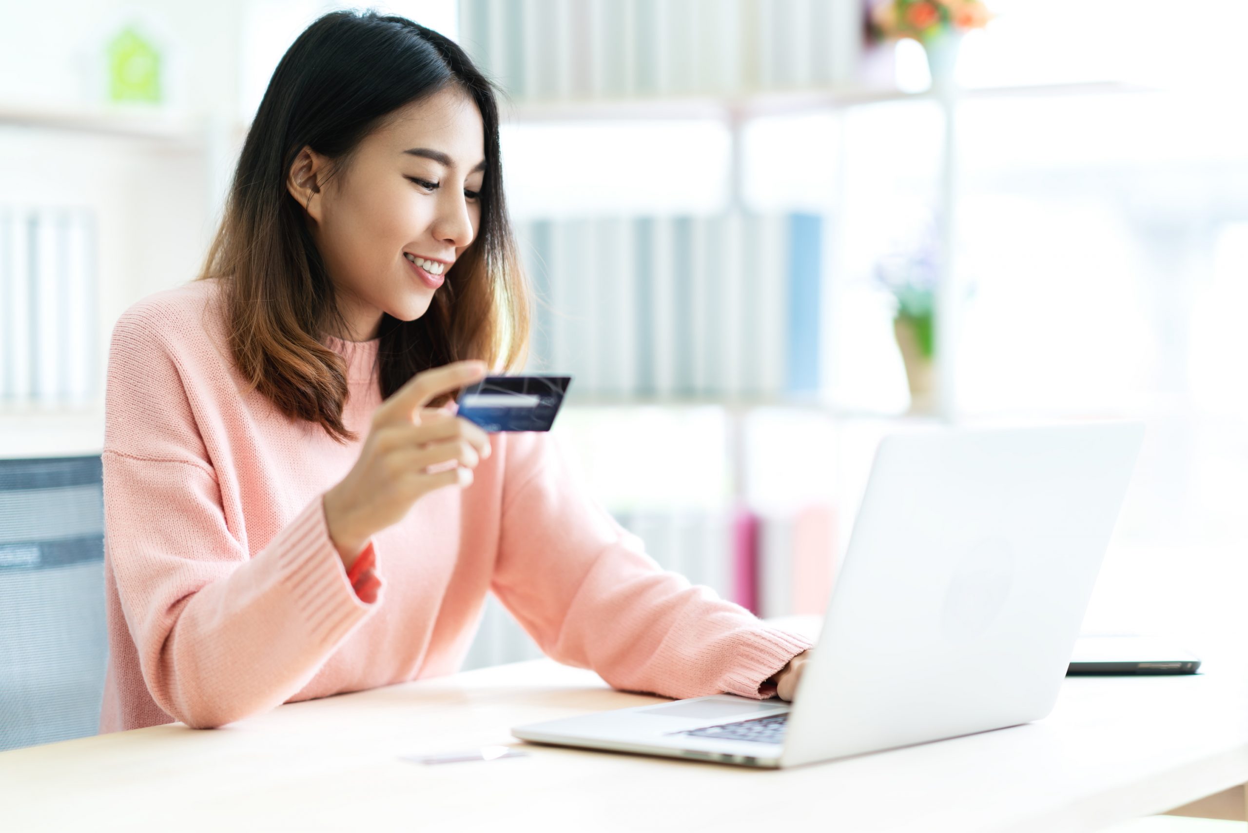 HOW INTERNATIONAL STUDENTS CAN AVOID TUITION PAYMENT SCAMS